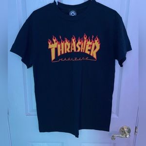 Medium Men’s Thrasher Shirt
